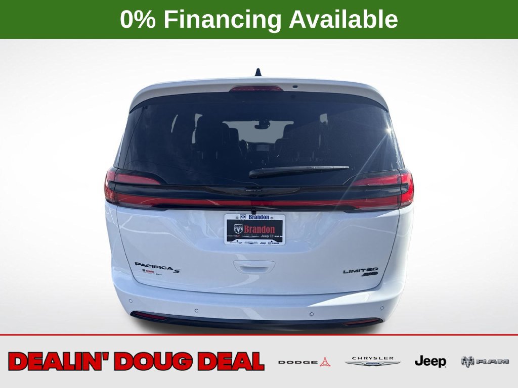 New 2026 Chrysler Pacifica Limited w/ S Appearance Package AWD/4WD image 4