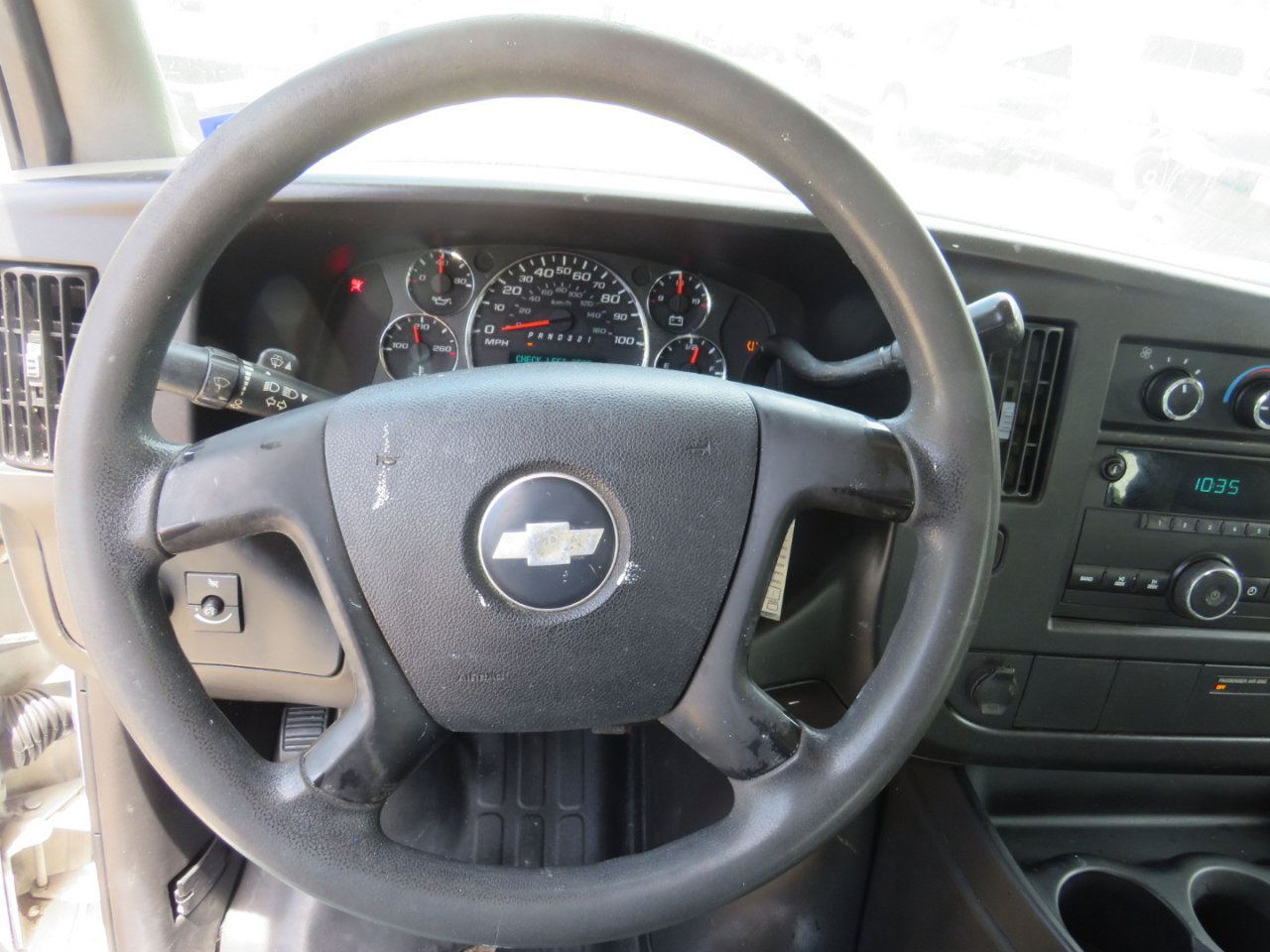 Used 2008 Chevrolet Express 1500 image 8