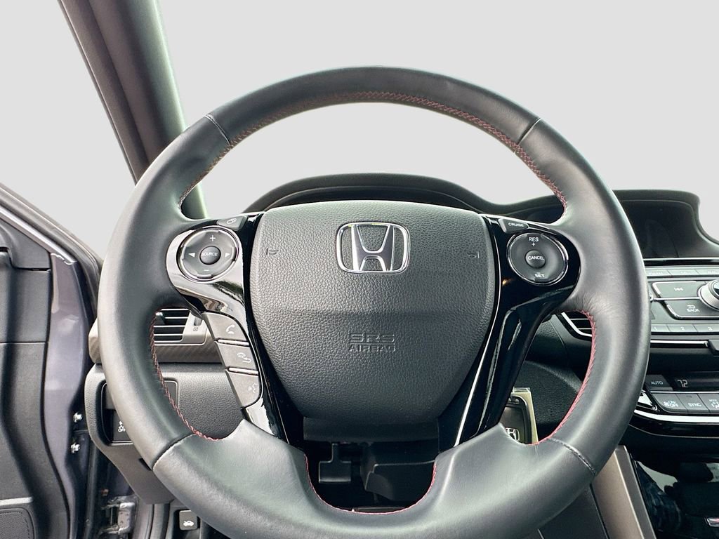 Used 2017 Honda Accord Sport Special Edition image 10