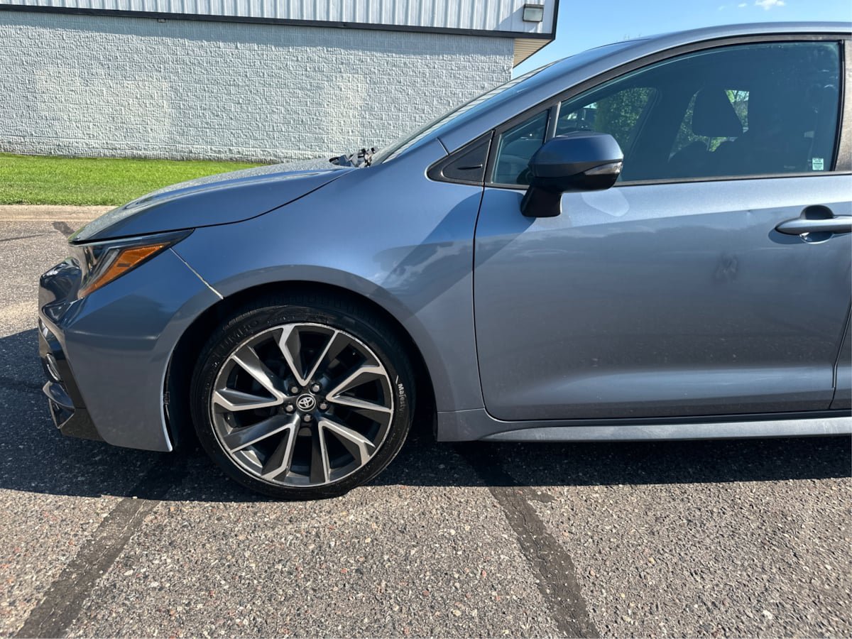 Used 2020 Toyota Corolla LE FWD image 21