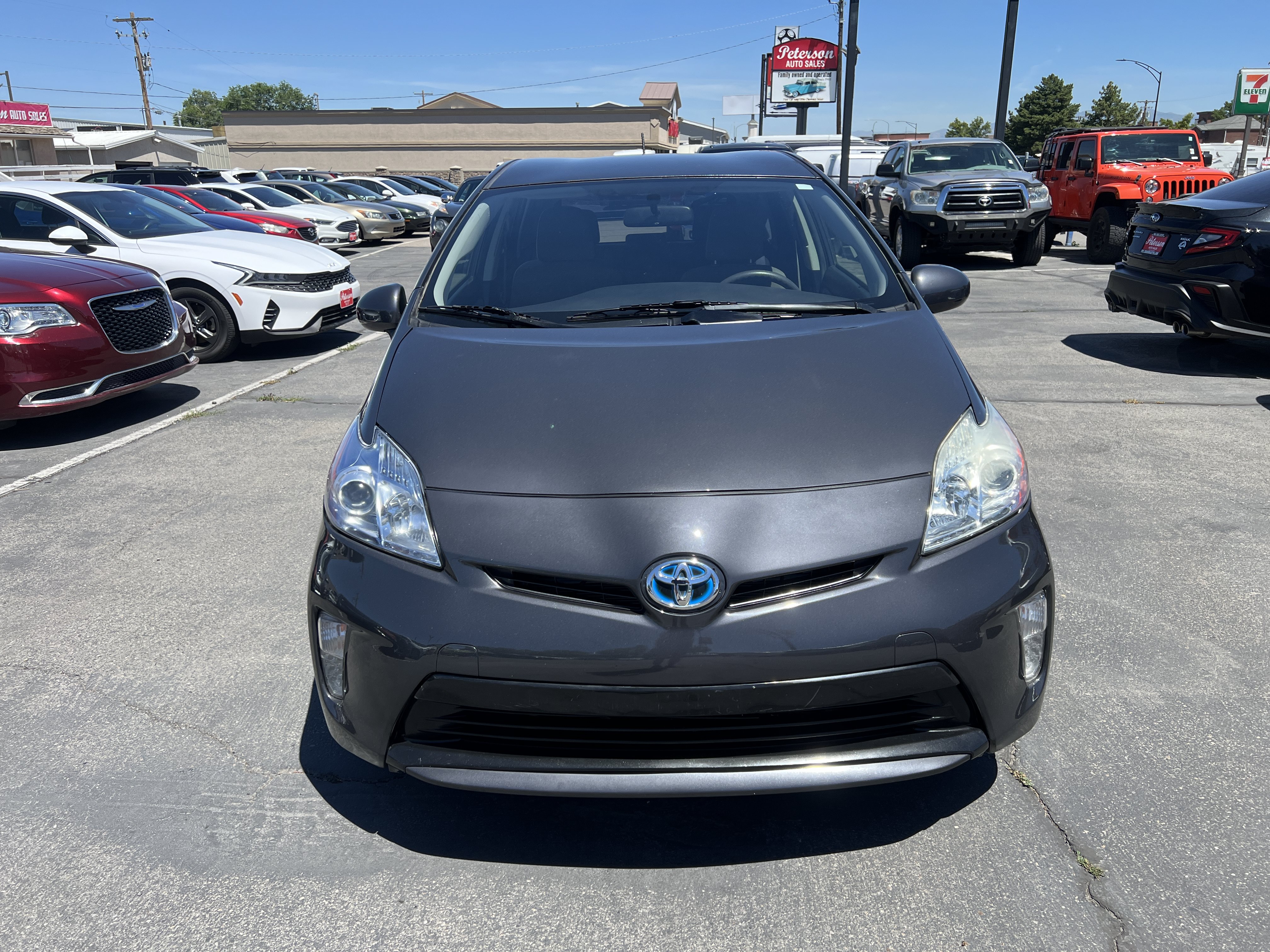 Used 2015 Toyota Prius Two FWD image 3