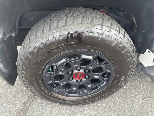 Used 2025 Toyota Sequoia TRD Pro AWD/4WD image 15