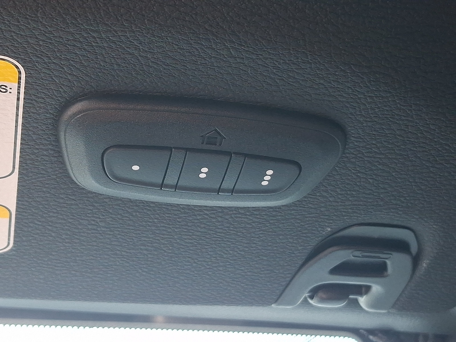 Used 2025 Jeep Gladiator Mojave w/ Safety Group AWD/4WD image 25