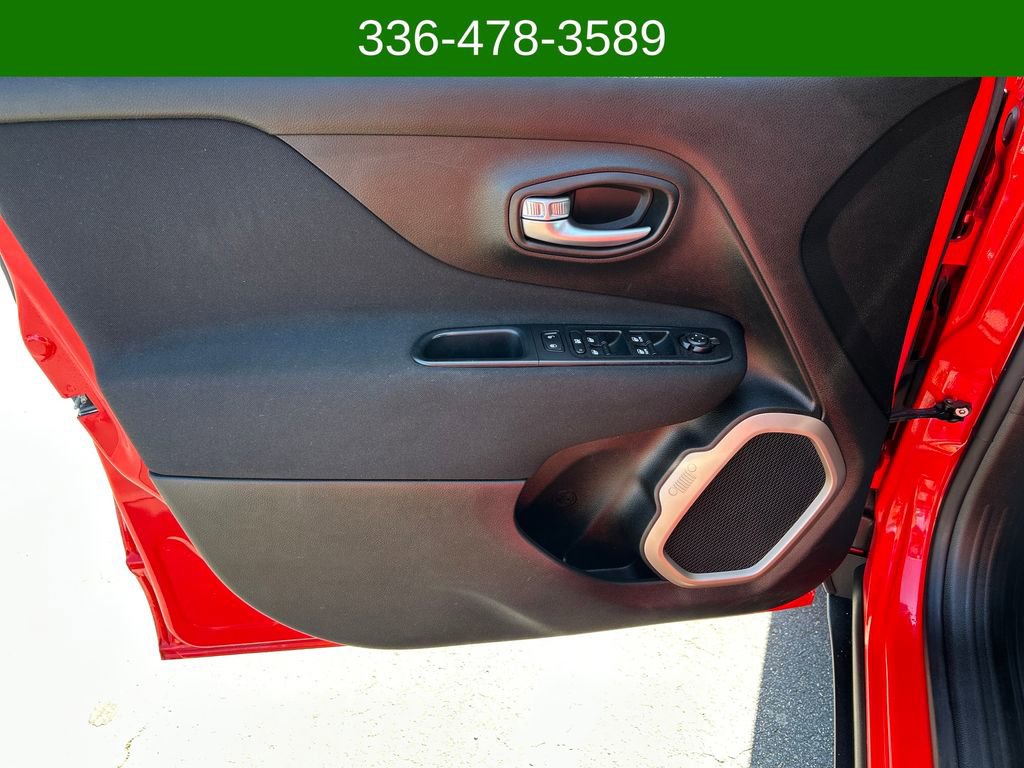 Used 2017 Jeep Renegade Sport w/ Power & Air Group image 10