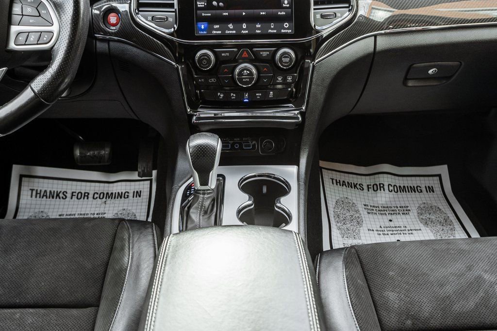 Used 2020 Jeep Grand Cherokee SRT image 13