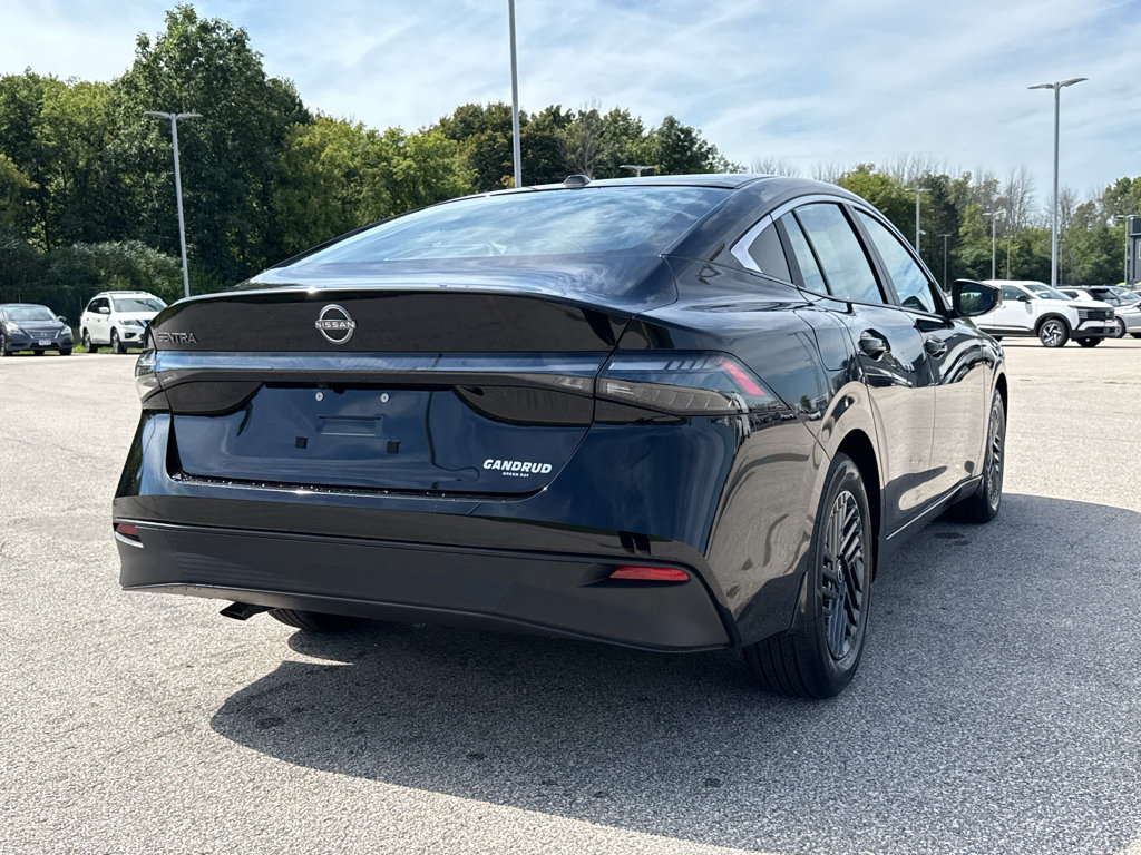 New 2027 Nissan Sentra SV FWD image 5