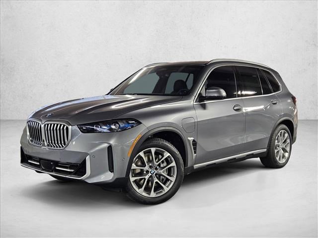 Used 2026 BMW X5 xDrive50e w/ Parking Assistance Package image 1