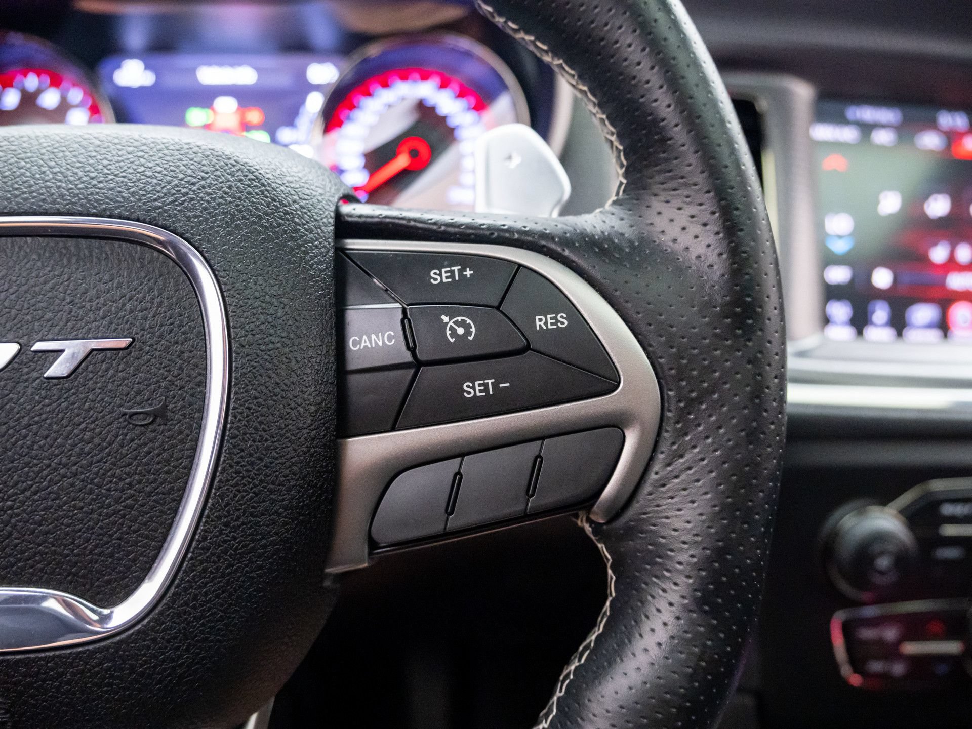 Used 2015 Dodge Charger SRT Hellcat w/ Harman/Kardon Audio Group RWD image 33