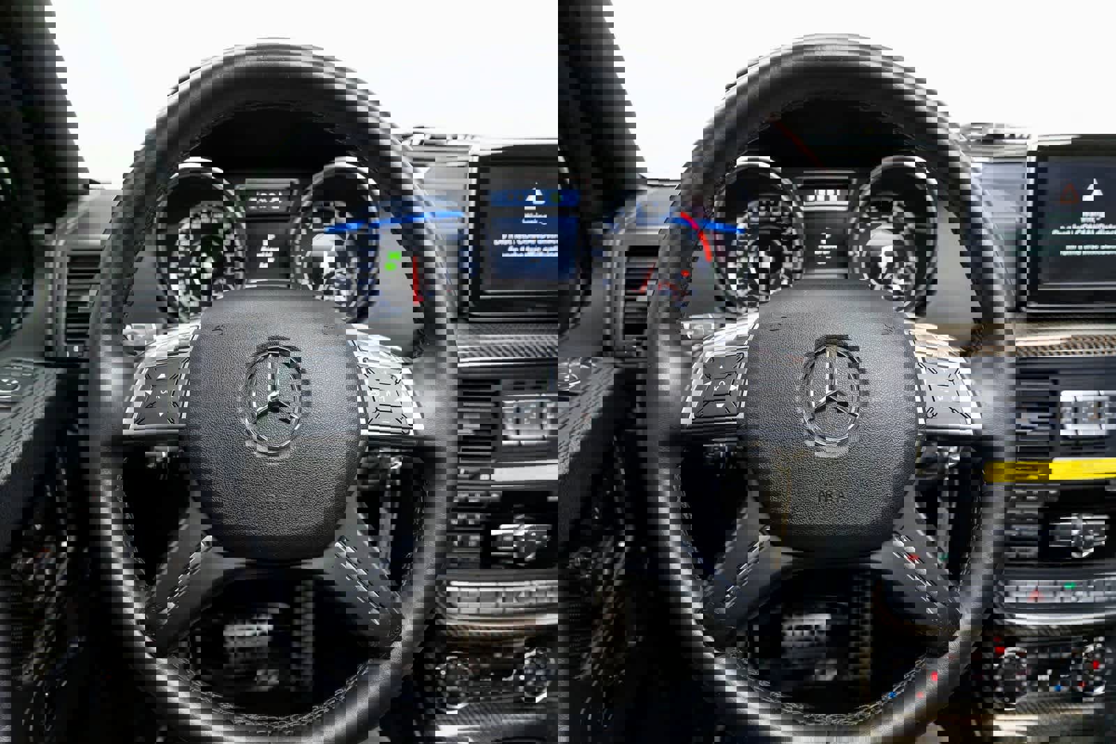 Used 2014 Mercedes-Benz G 63 AMG 4MATIC image 19