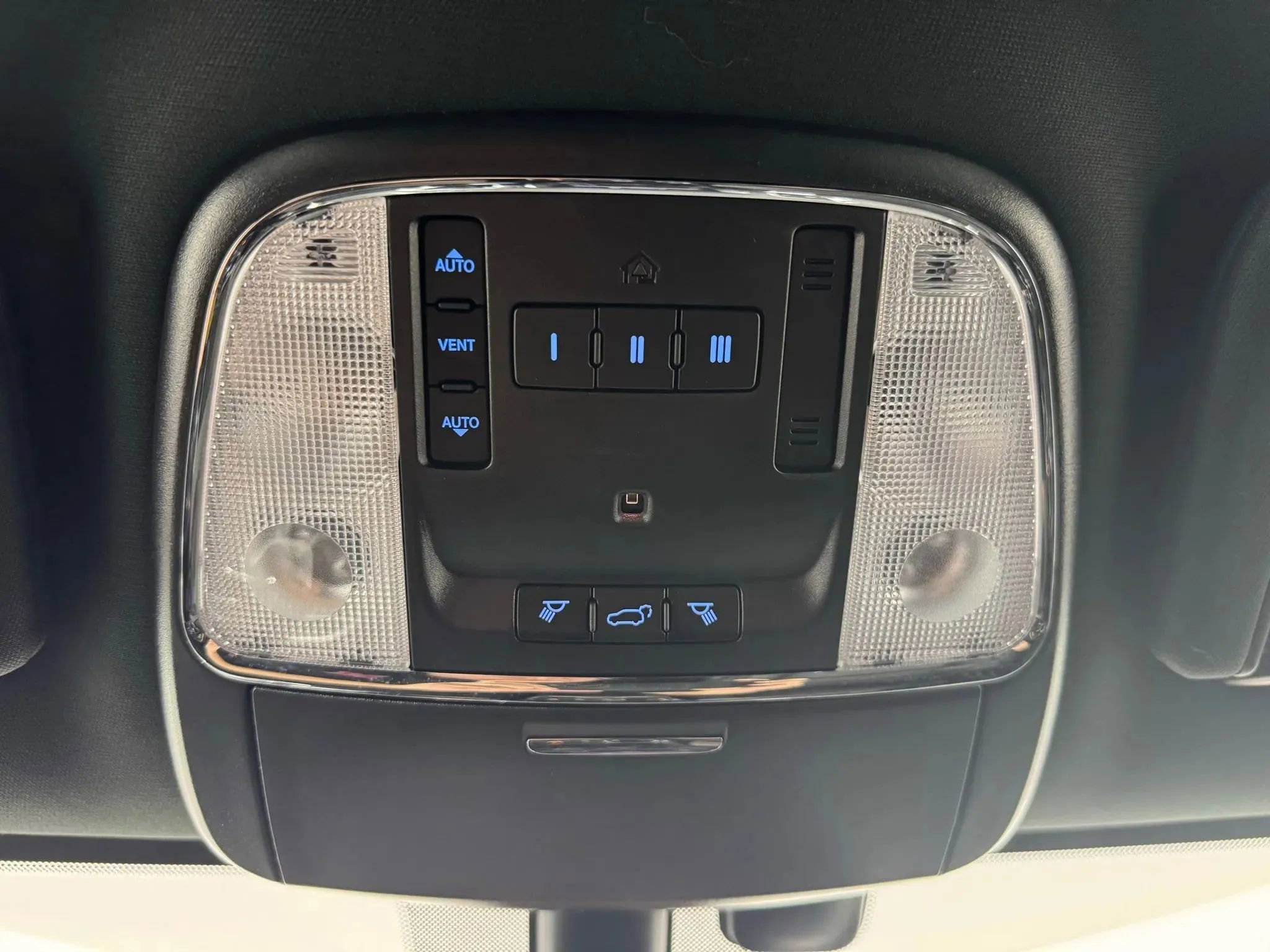 Used 2017 Dodge Durango GT w/ Premium Group image 26