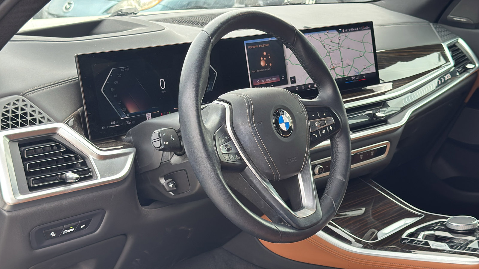 Used 2024 BMW X5 xDrive40i w/ Premium Package image 10