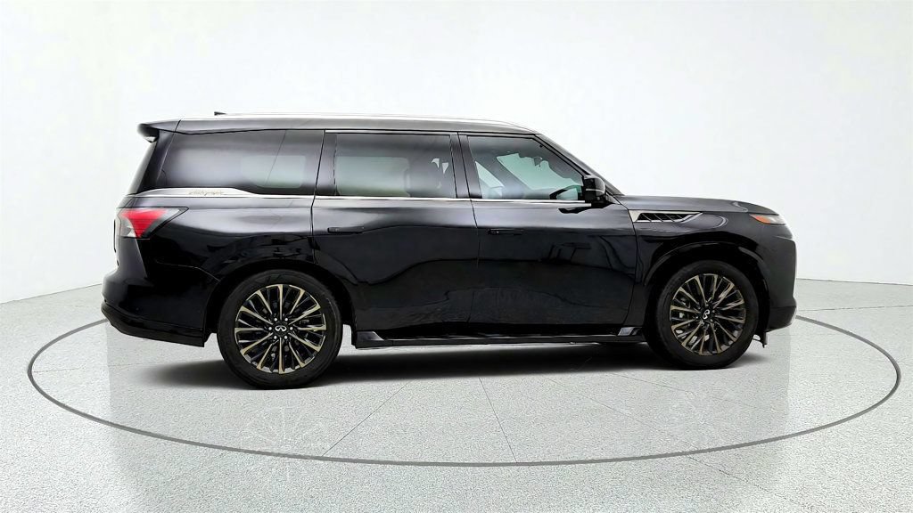 Used 2025 INFINITI QX80 Autograph AWD/4WD image 4