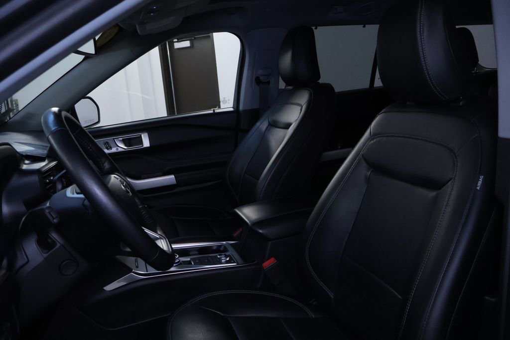 Used 2022 Ford Explorer Limited w/ Hybrid Equipment Group 310A image 12