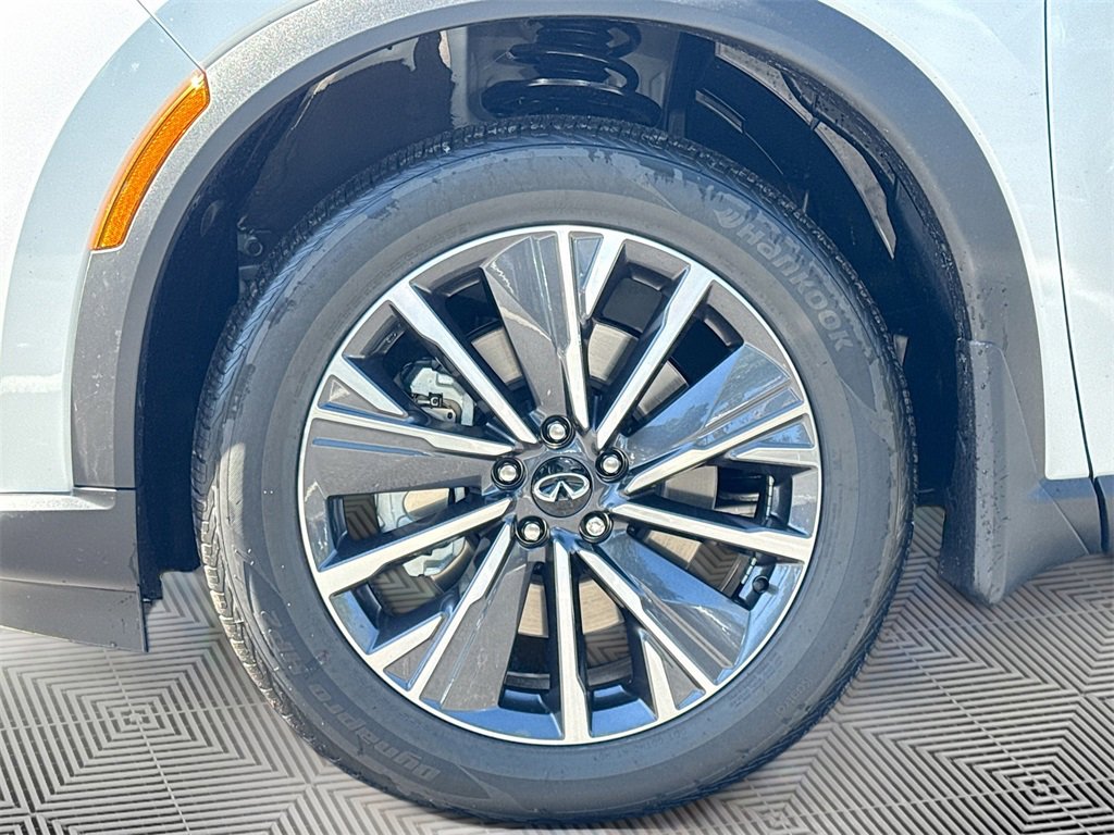 New 2026 INFINITI QX60 Luxe w/ Cargo Package image 34