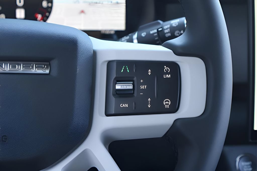 New 2026 Land Rover Defender 110 X-Dynamic SE AWD/4WD image 20
