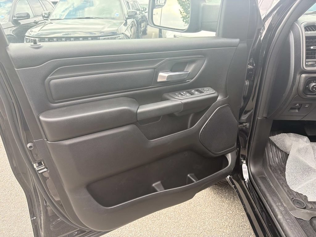 New 2026 RAM 1500 Warlock AWD/4WD image 13