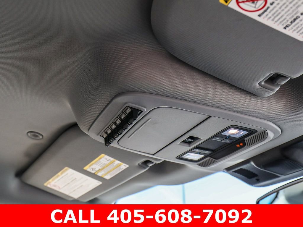 Used 2023 Ford F350 XLT AWD/4WD image 18