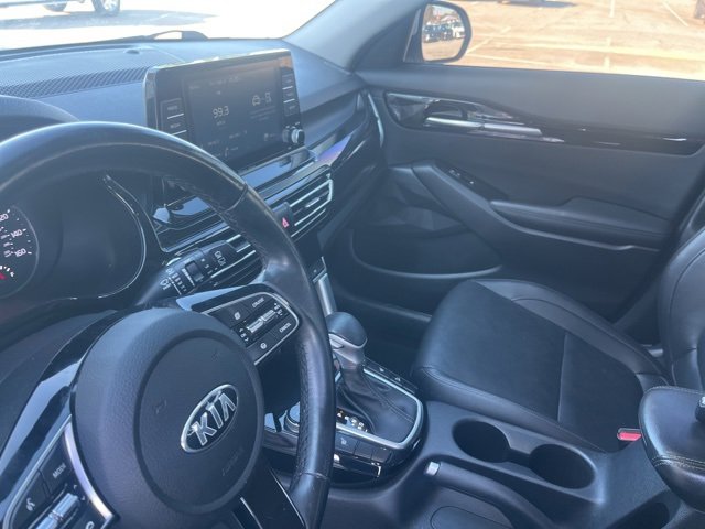 Used 2021 Kia Seltos EX image 10