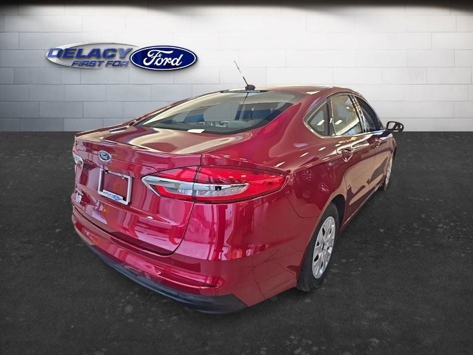 Used 2019 Ford Fusion S image 7