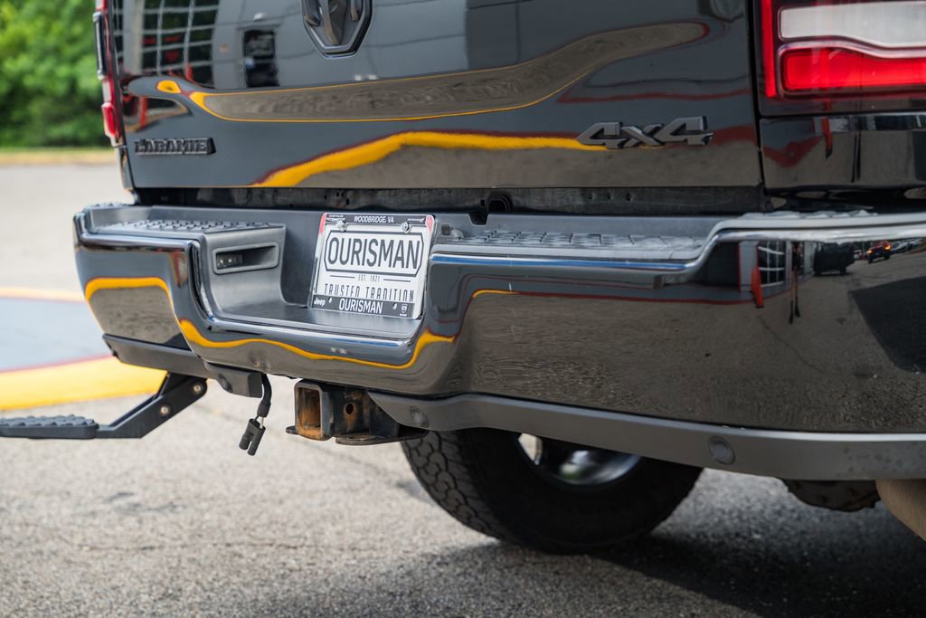 Used 2019 RAM 2500 Laramie AWD/4WD image 9