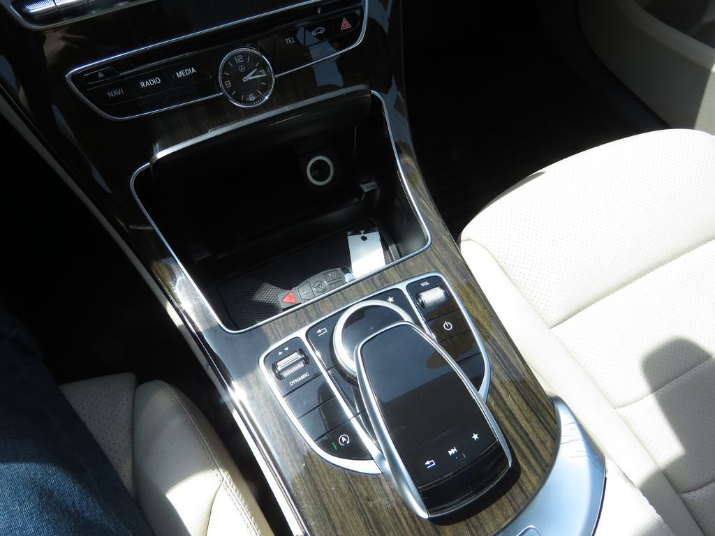 Used 2018 Mercedes-Benz C 300 4MATIC Sedan image 23