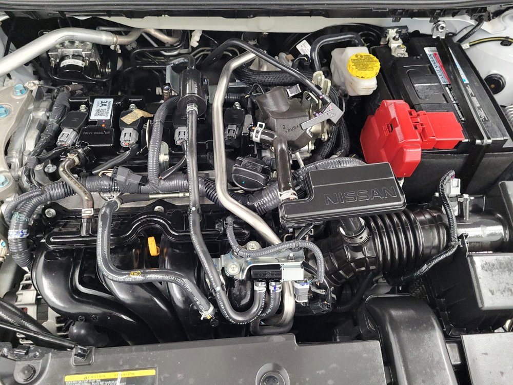 Used 2025 Nissan Sentra SV FWD image 30
