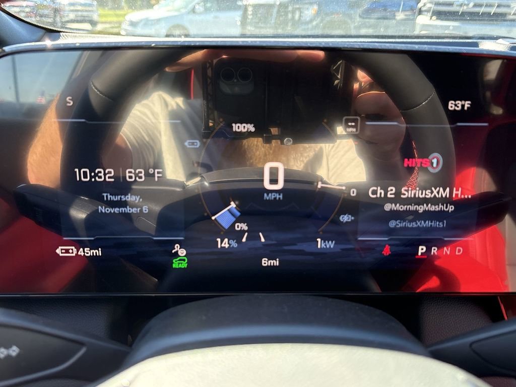 New 2026 Chevrolet Equinox EV RS image 13