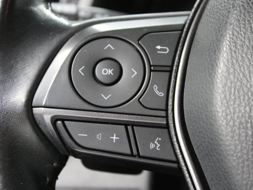 Used 2022 Toyota Camry SE FWD image 44