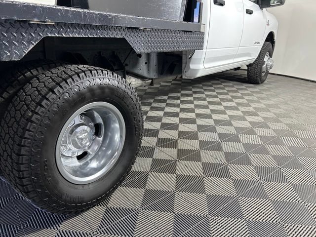 Used 2024 RAM 3500 SLT w/ Quick Order Package 2YG SLT AWD/4WD image 8