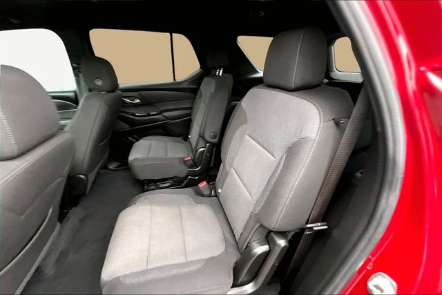 Used 2023 Chevrolet Traverse LT image 16