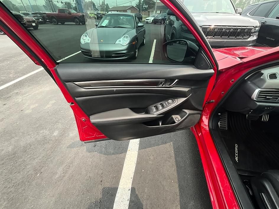 Used 2022 Honda Accord Sport Special Edition image 11