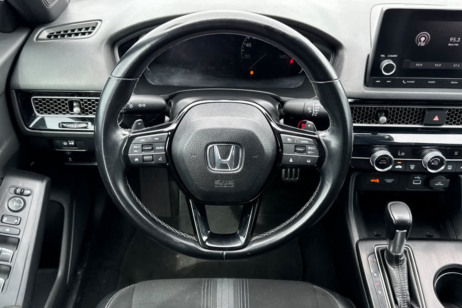 Used 2023 Honda Civic Sport image 14