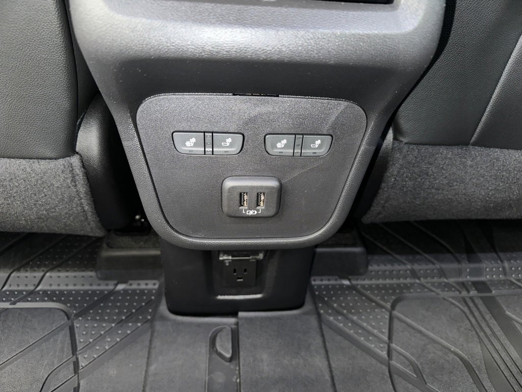 Certified 2023 Chevrolet Equinox Premier image 22