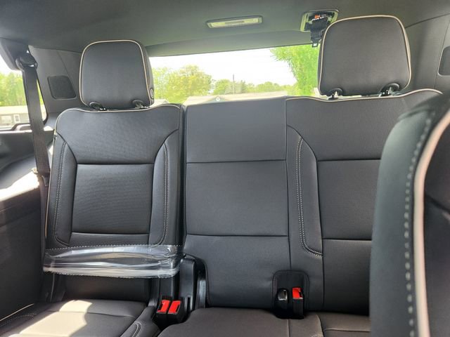 New 2026 GMC Yukon Elevation w/ Elevation Premium Package AWD/4WD image 9