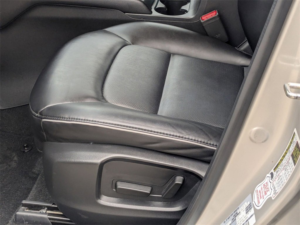 Used 2025 MAZDA CX-5 AWD 2.5 S w/ Select Package image 23