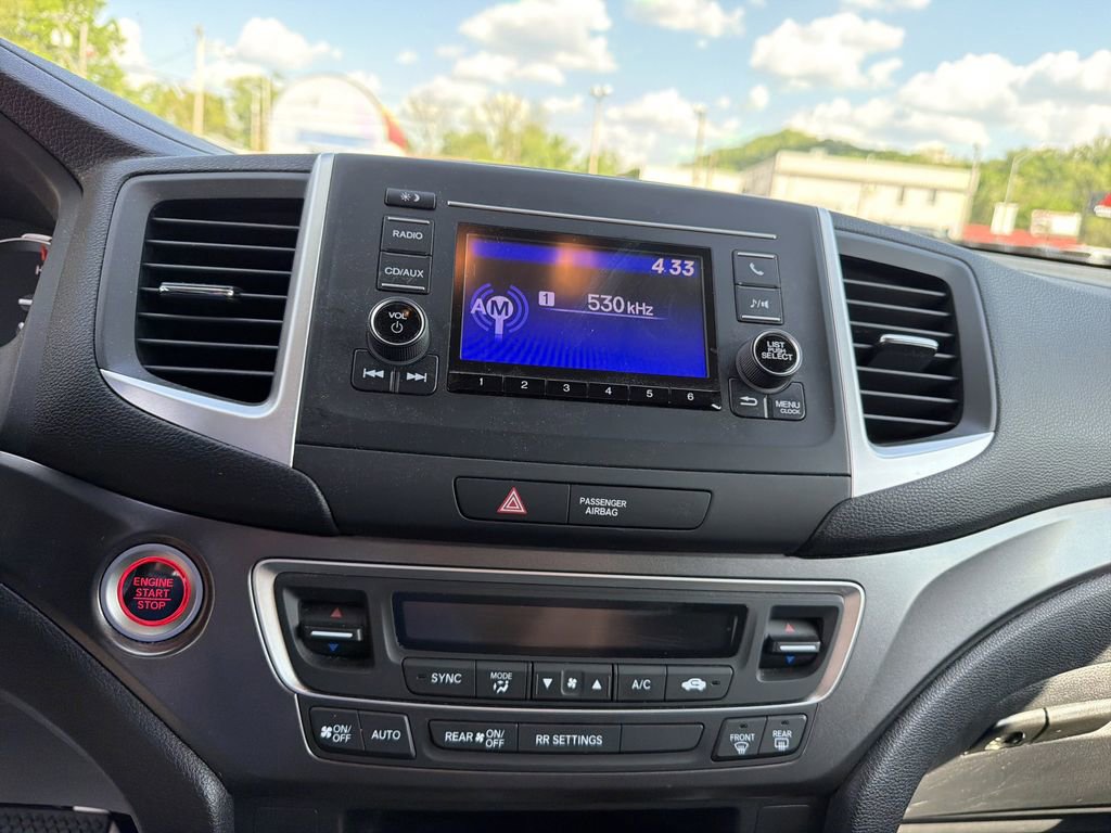 Used 2018 Honda Ridgeline Sport image 21