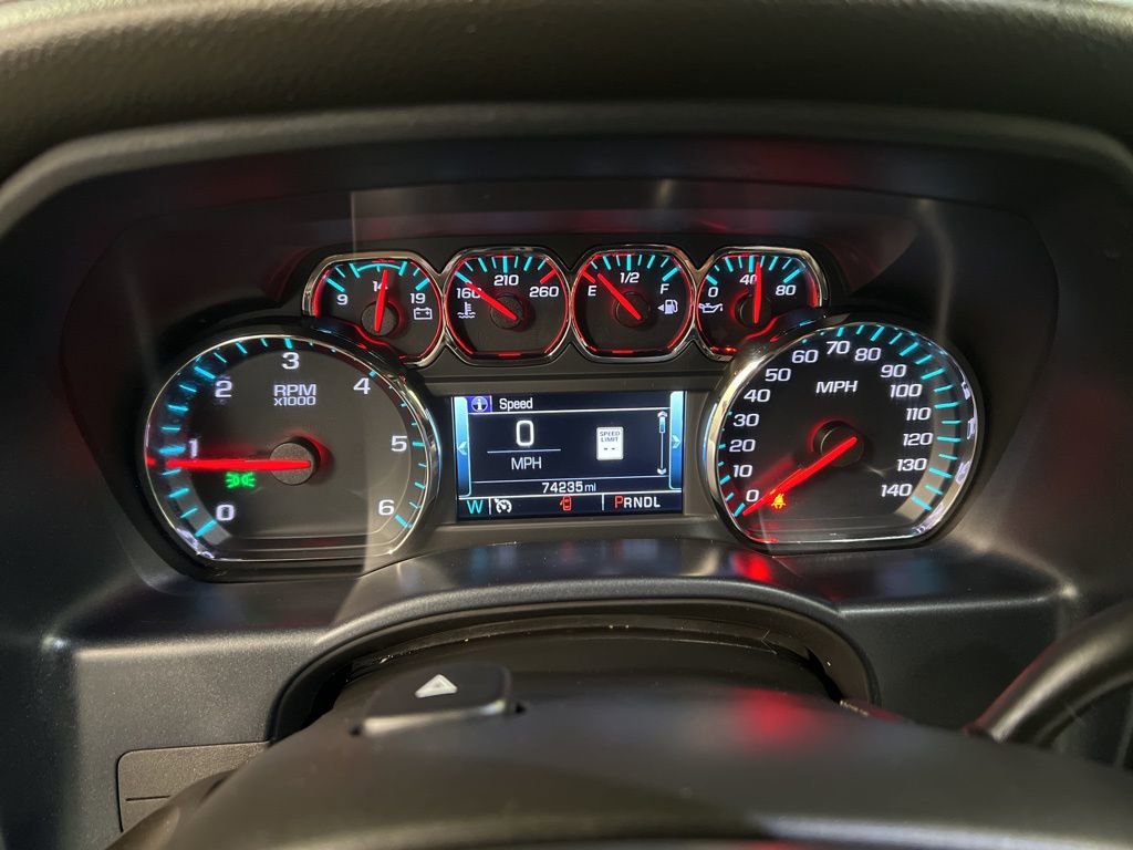 Used 2018 Chevrolet Silverado 1500 LTZ image 22