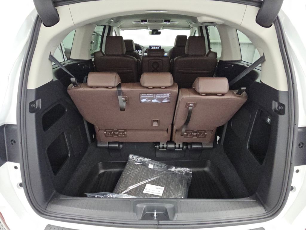 New 2026 Honda Odyssey Touring image 36