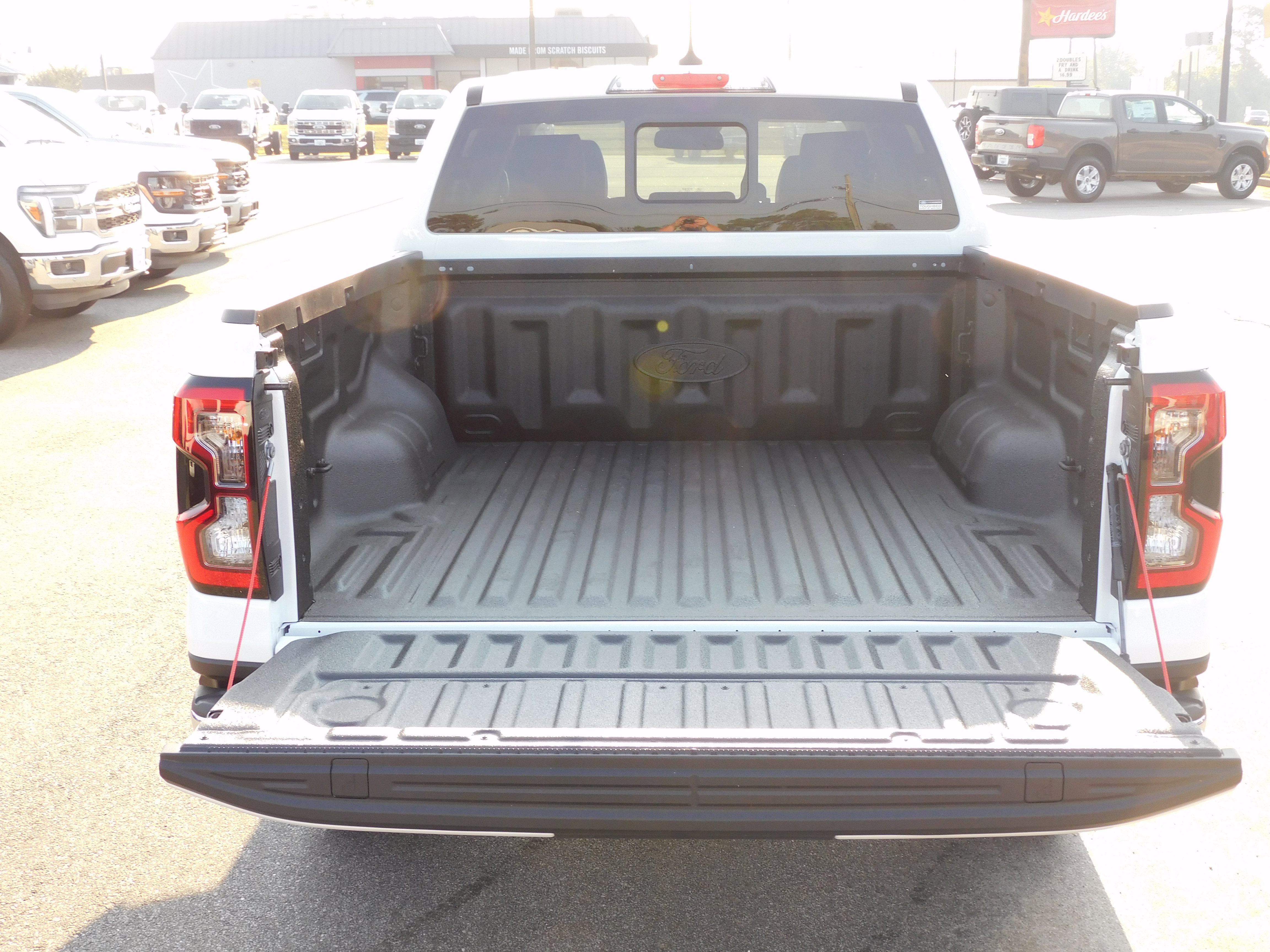 New 2025 Ford Ranger Lariat w/ Chrome Accent Package image 7