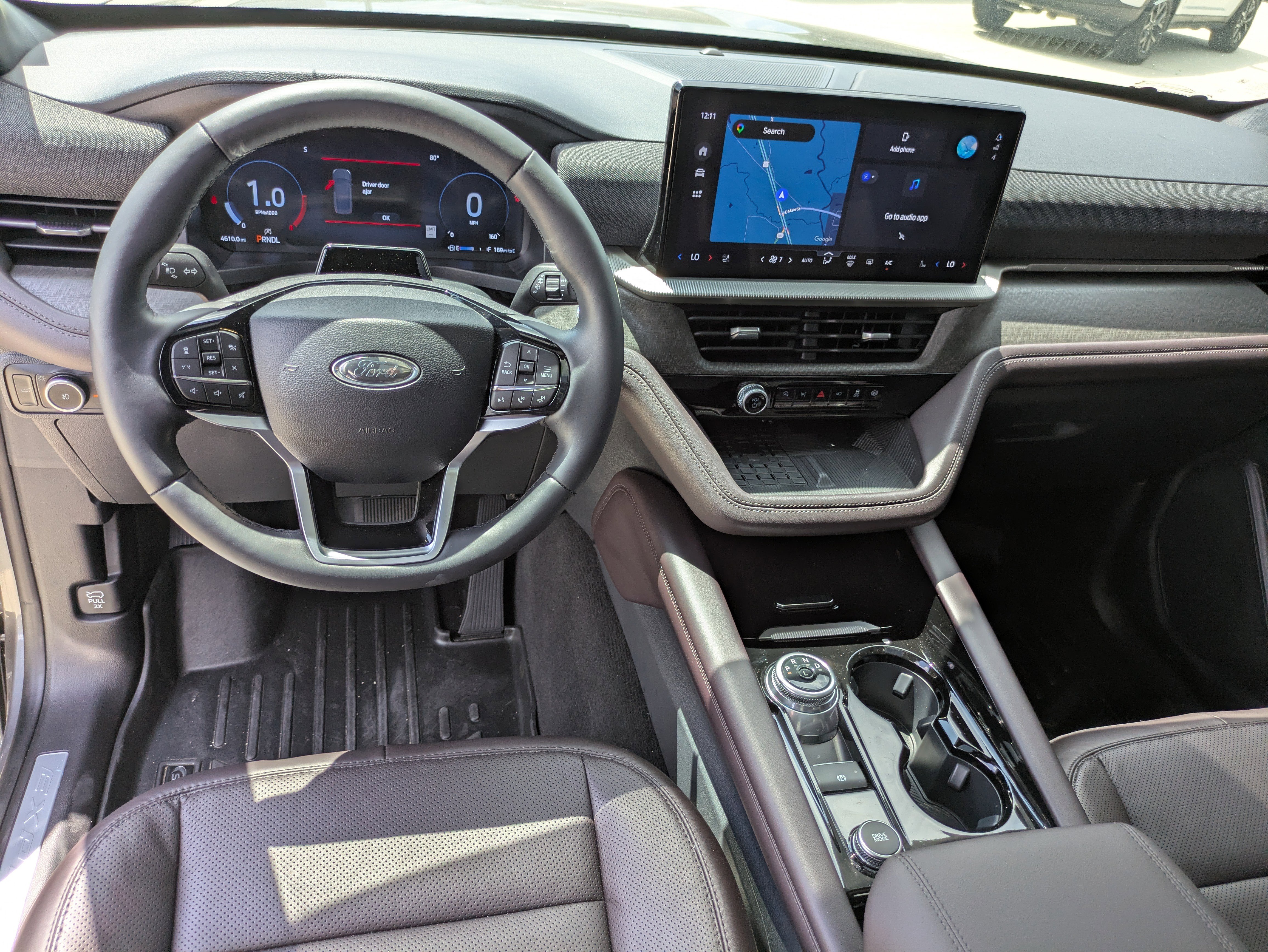 Used 2025 Ford Explorer Platinum w/ Ultimate Package AWD/4WD image 14