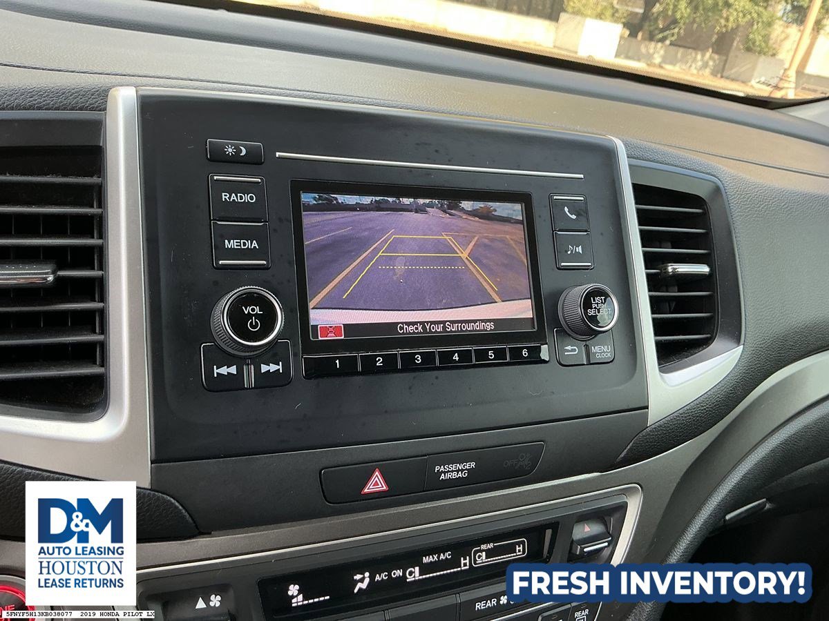 Used 2019 Honda Pilot LX image 11