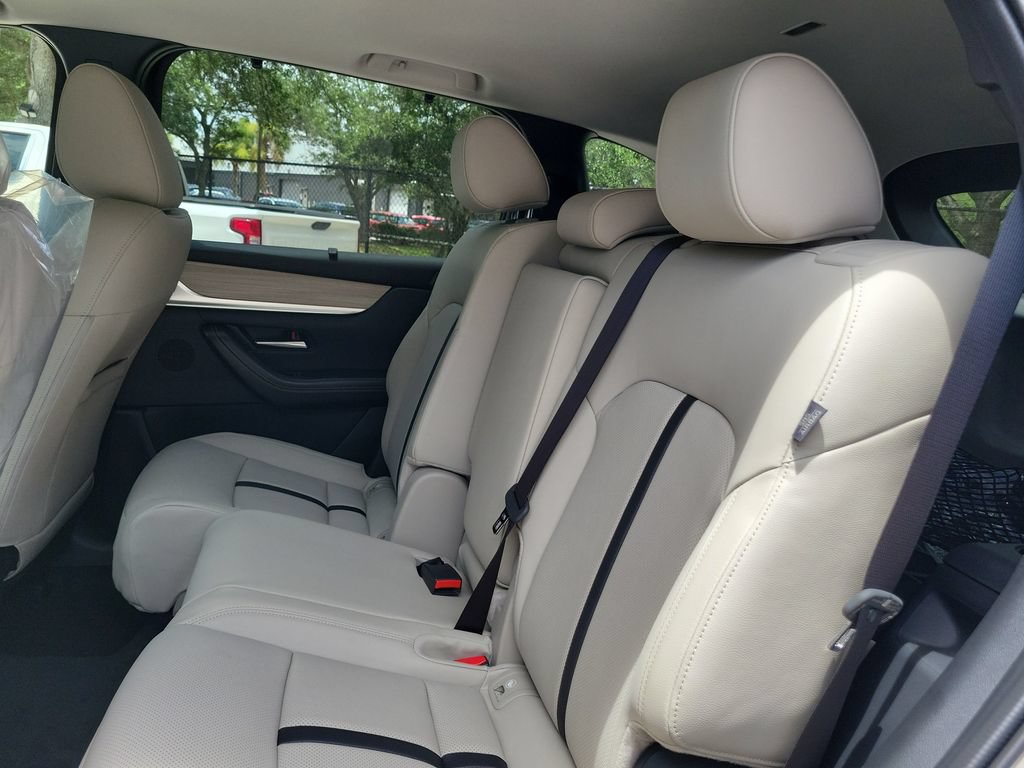 New 2026 MAZDA CX-90 3.3 Turbo w/ Preferred Package AWD/4WD image 11