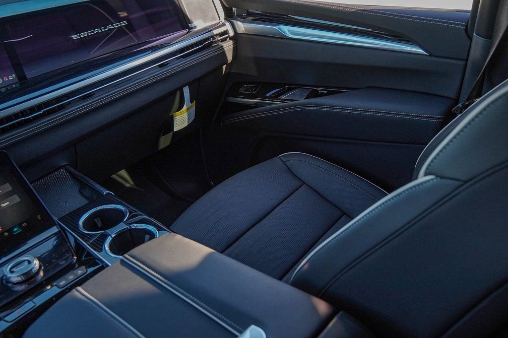 New 2025 Cadillac Escalade Sport w/ Touring Package AWD/4WD image 20