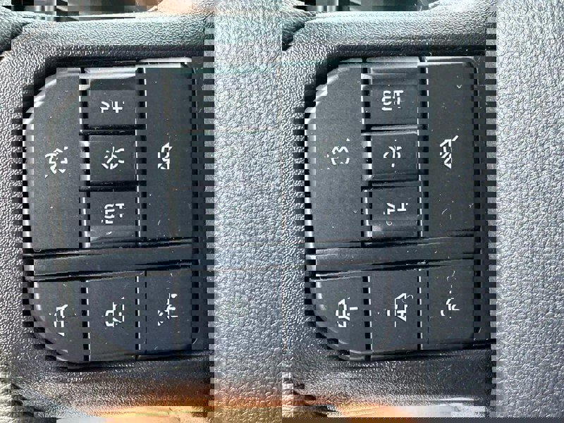 New 2025 Ford F250 XLT image 9