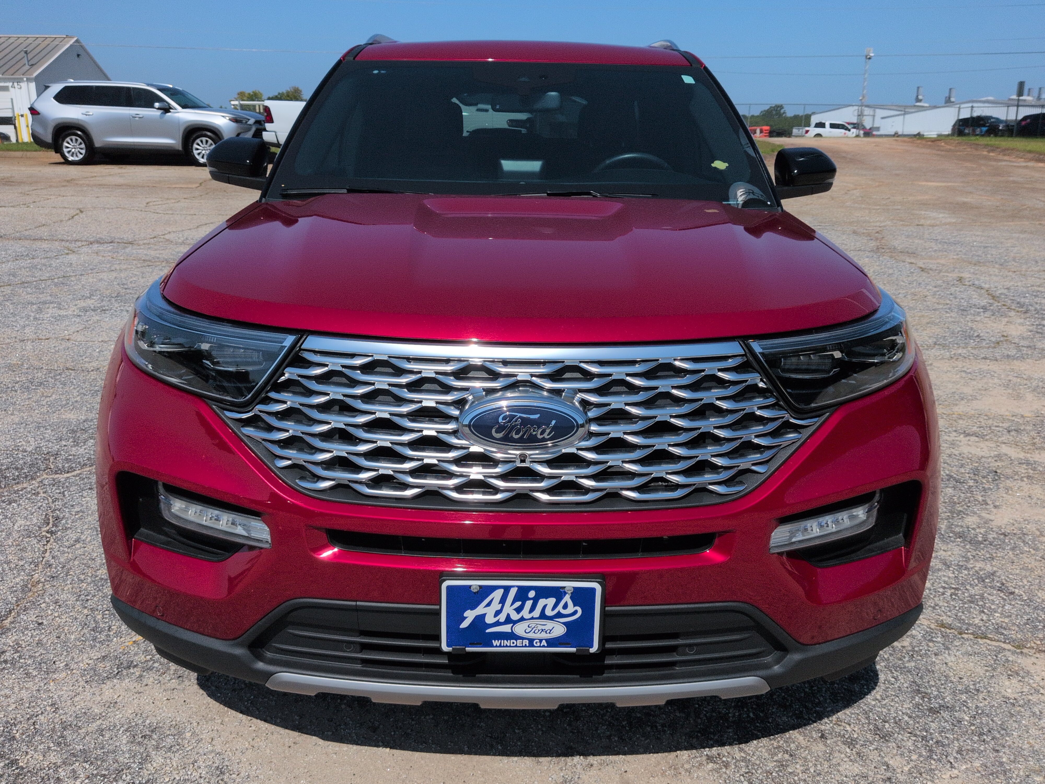 Certified 2023 Ford Explorer Platinum w/ Technology Package AWD/4WD image 7