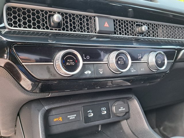 Used 2025 Honda Civic Sport image 17
