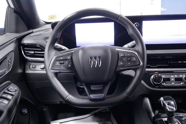 Used 2024 Buick Envista Sport Touring w/ Convenience I Package FWD image 14