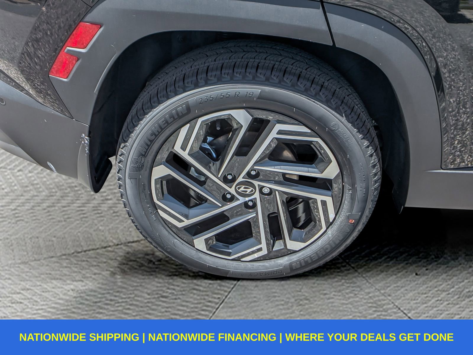 New 2025 Hyundai Tucson Limited image 15