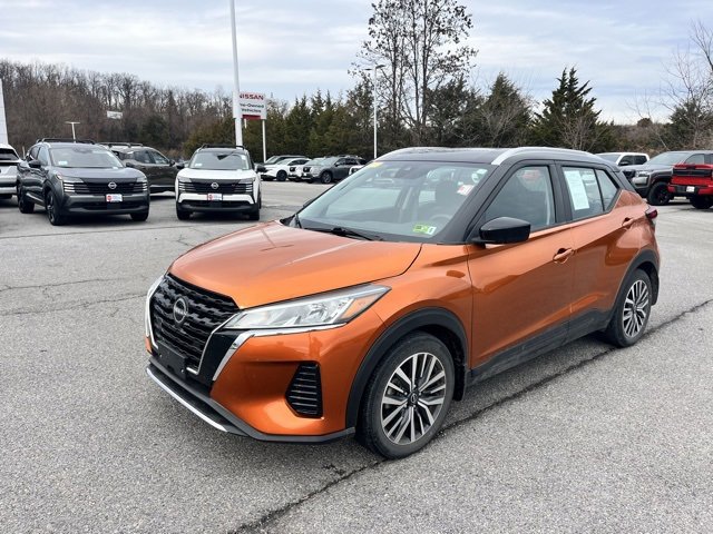 Certified 2022 Nissan Kicks SV w/ Interior Electronics Package image 3