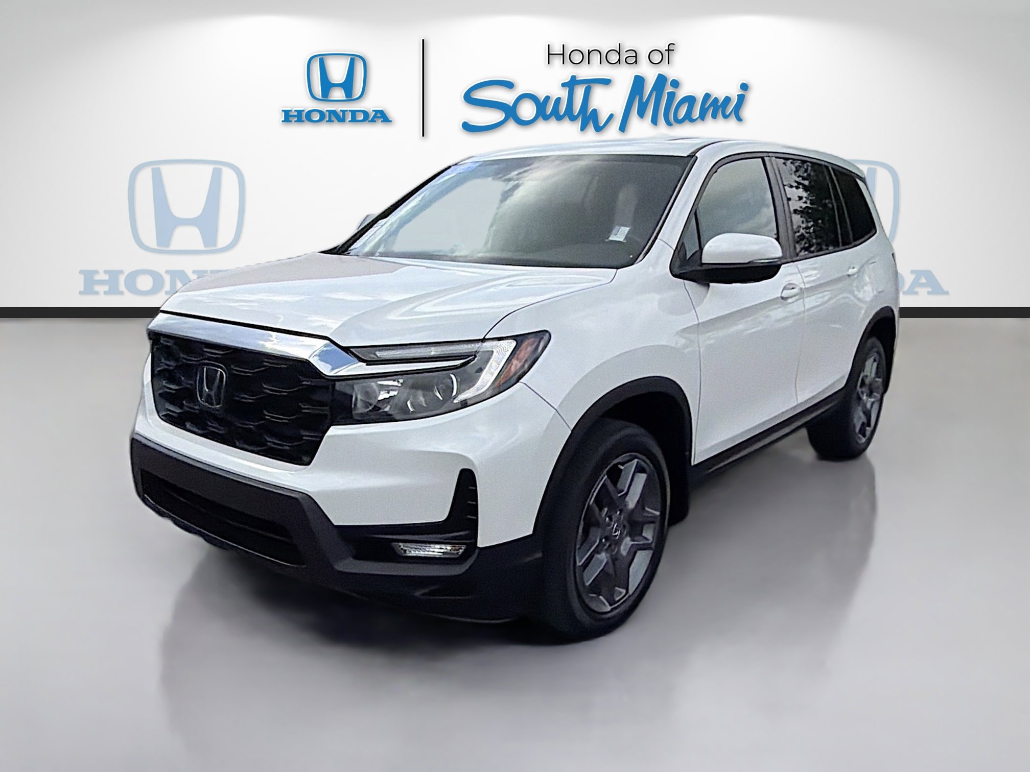 Certified 2023 Honda Passport EX-L image 3